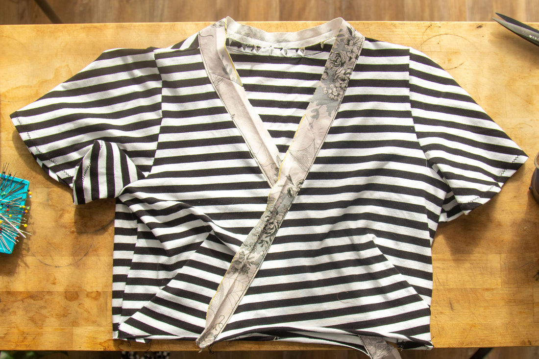 Part 3 - Peplum Top - Assembling the Neckband