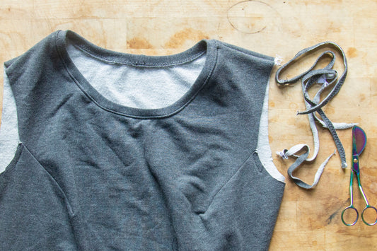 Sleeved Sandrine Sewalong - Part 2 - Assembling the Neckband