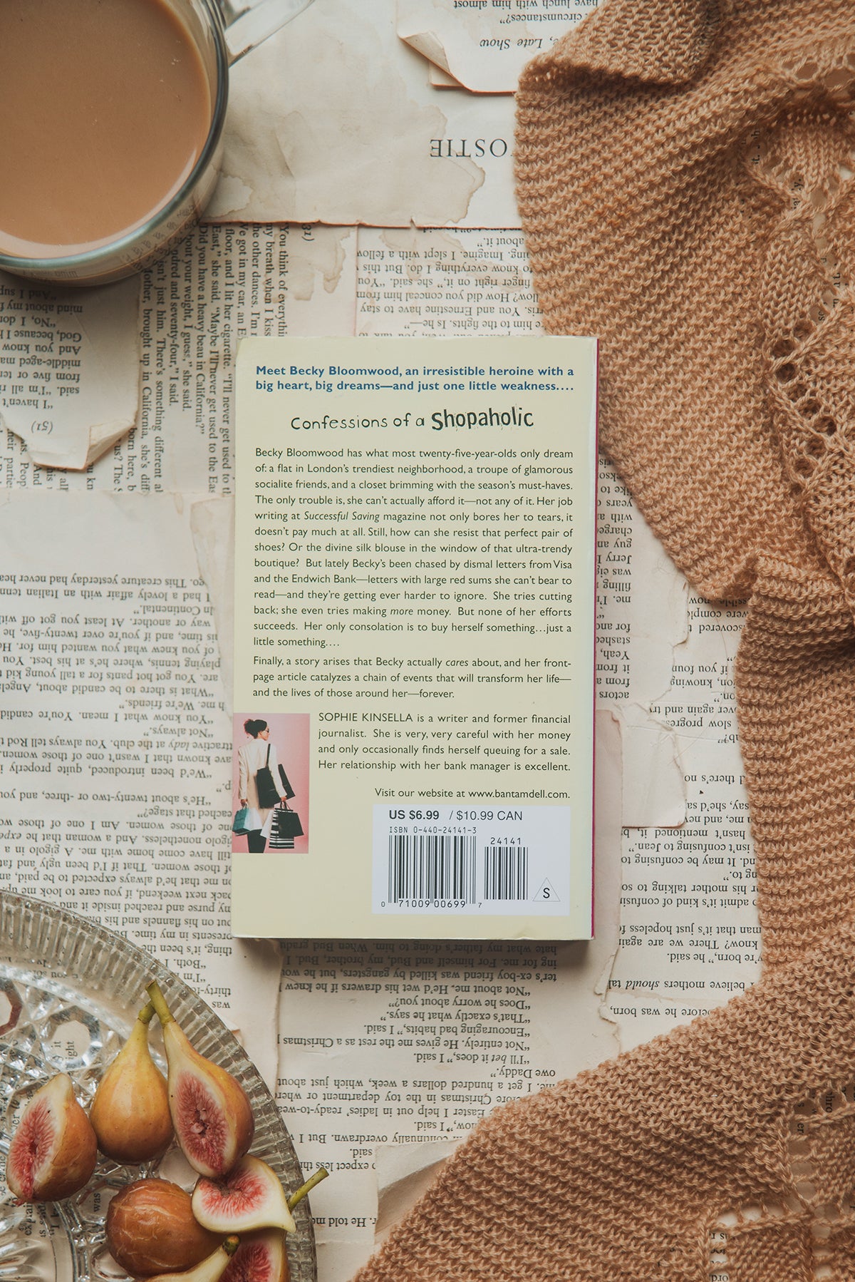 Confessions of a Shopaholic by Sophie Kinsella