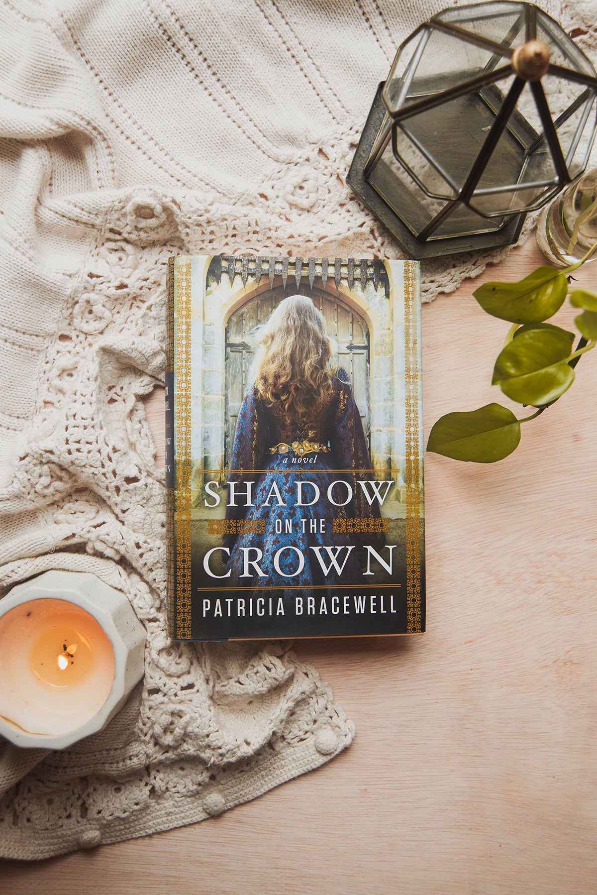 Shadow on the Crown by Patricia Bracewell