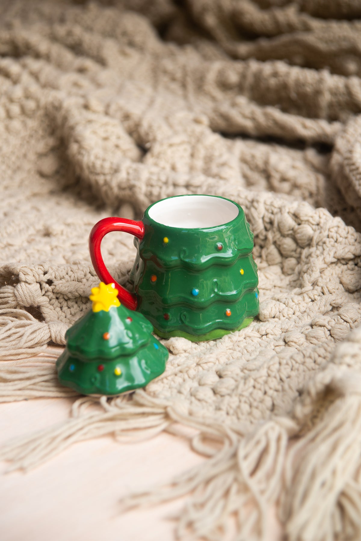 Christmas Tree Mug with Lid