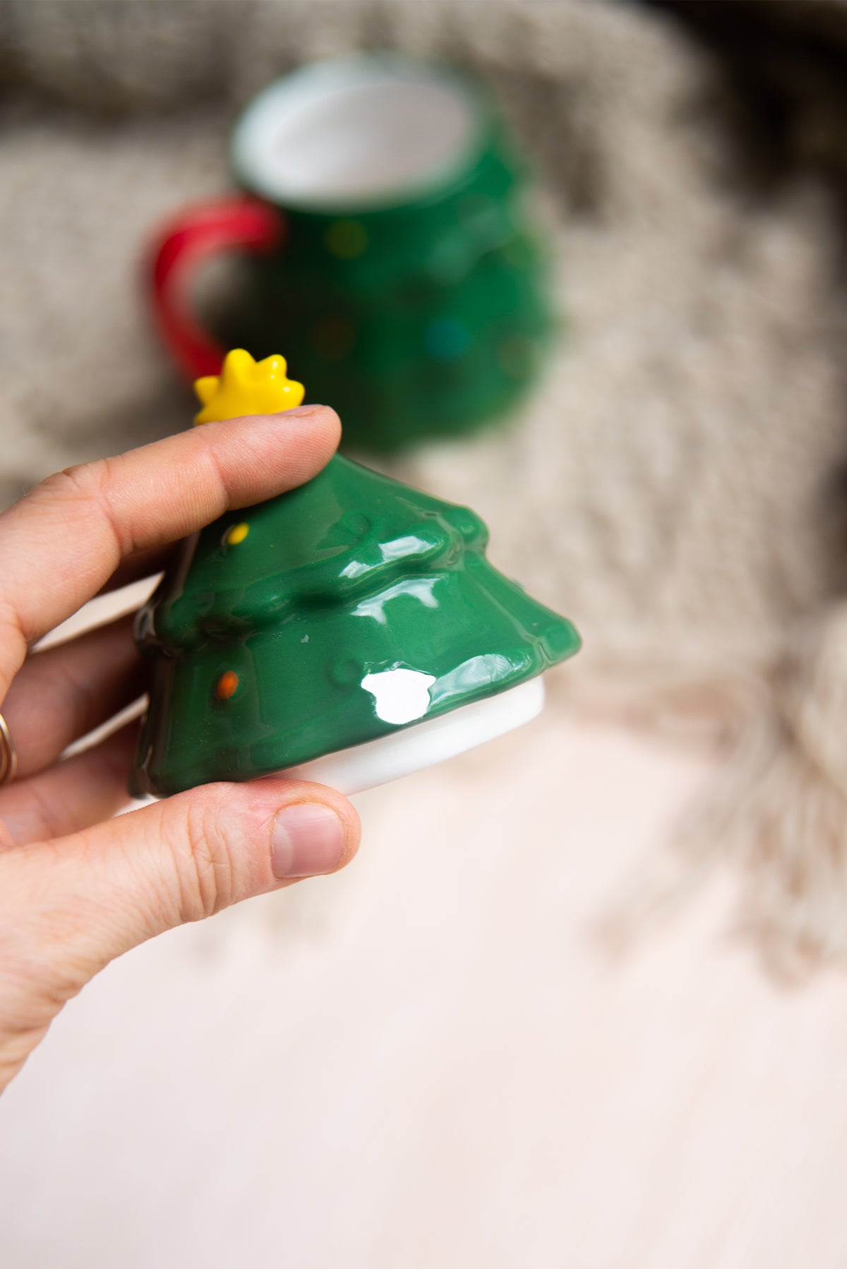 Christmas Tree Mug with Lid