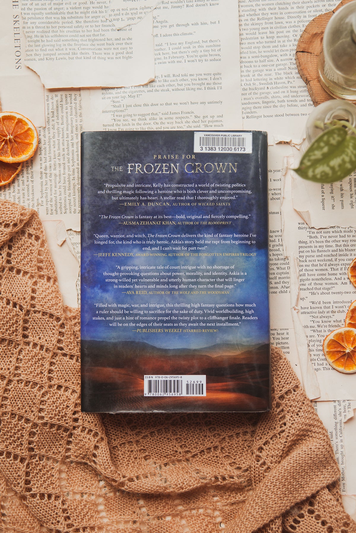 The Frozen Crown by Greta Kelly