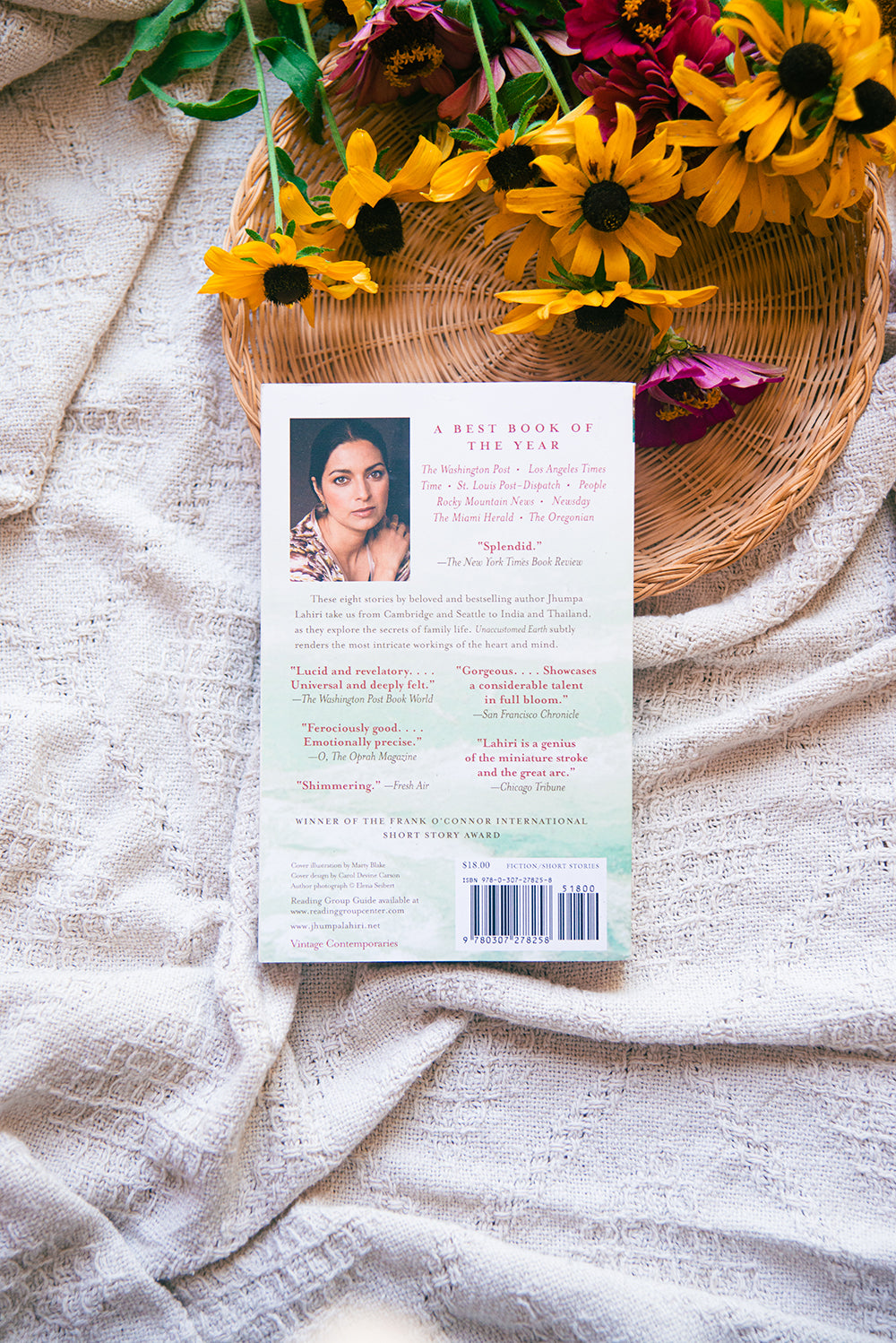 Unaccustomed Earth by Jhumpa Lahiri