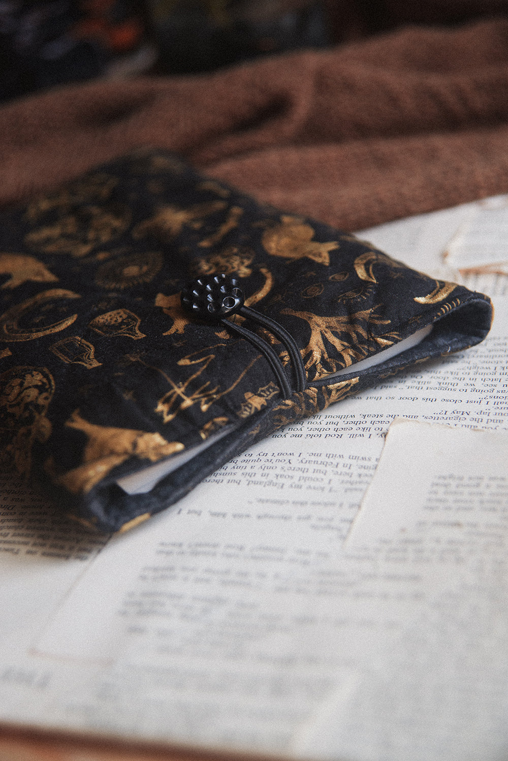 Black & Gold Witchy Book Sleeve