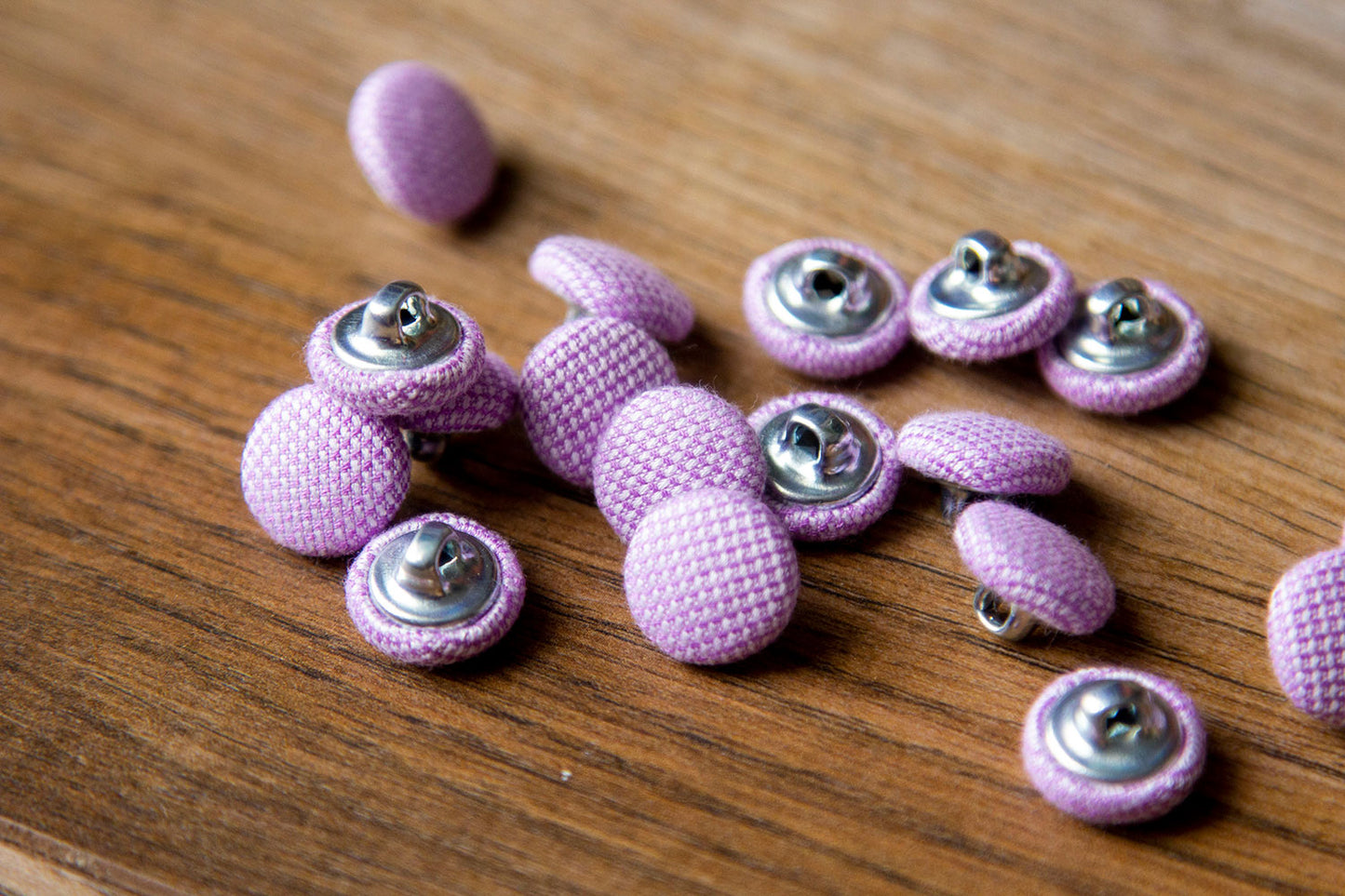 1/2" (1,3 cm) Purple Grid Button
