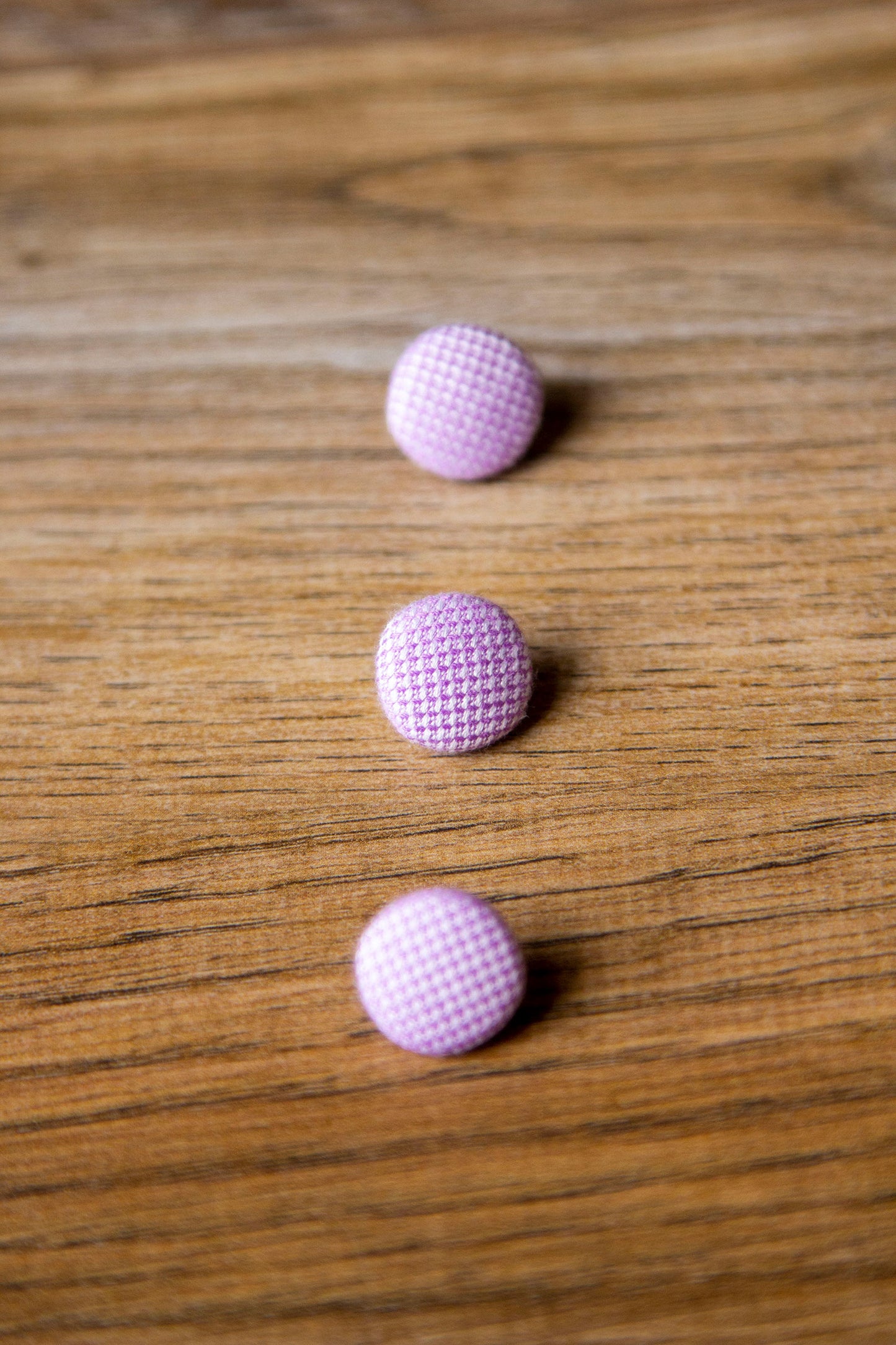 1/2" (1,3 cm) Purple Grid Button
