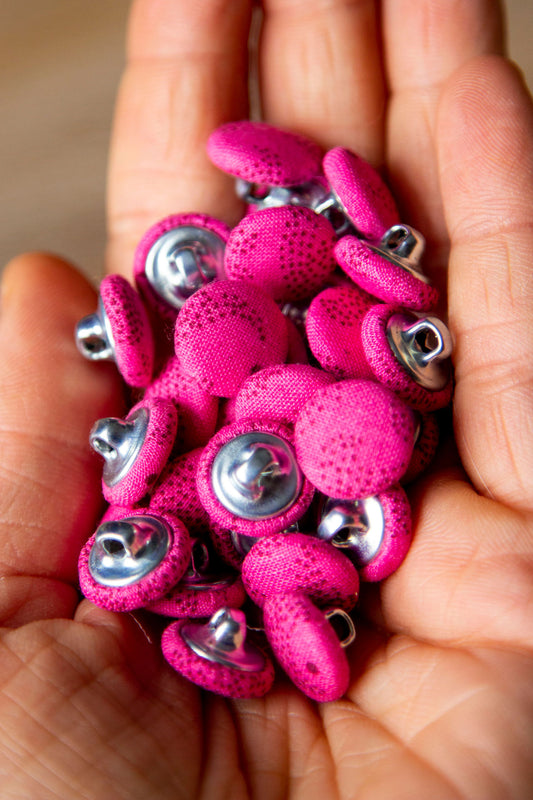 1/2" (1,3 cm) Hot Pink Speckle Button