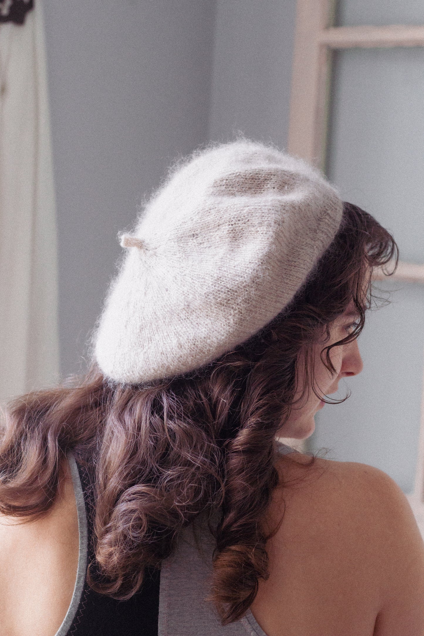 Hand Knit Cream Wool Beret