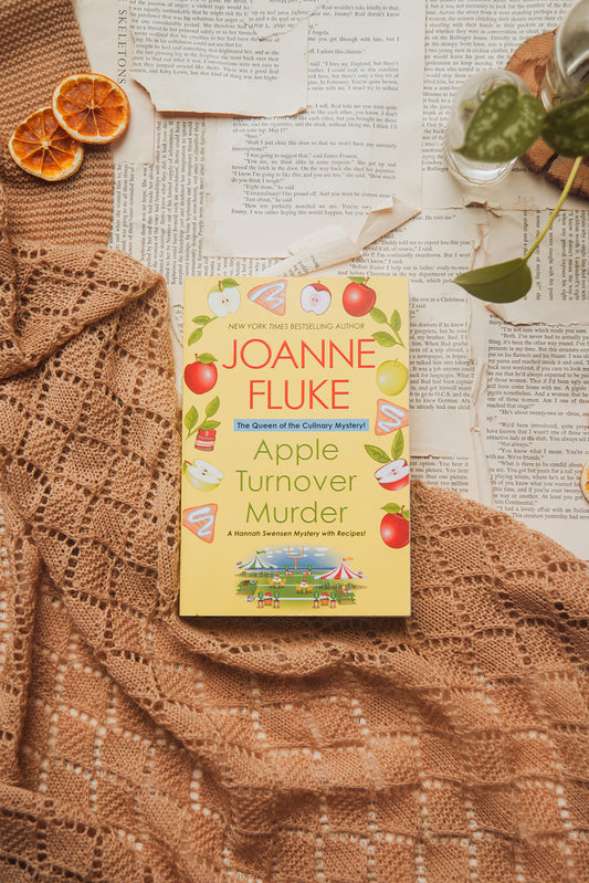 Apple Turnover Murder by Joanne Fluke