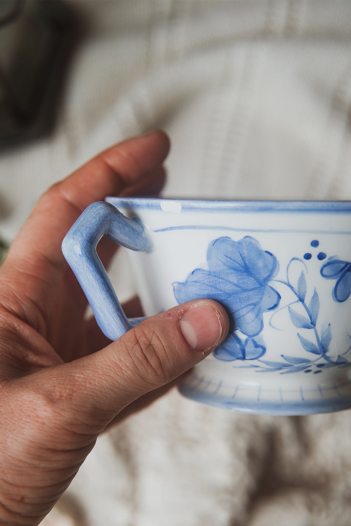 Blue Floral Teapot & Cup Set