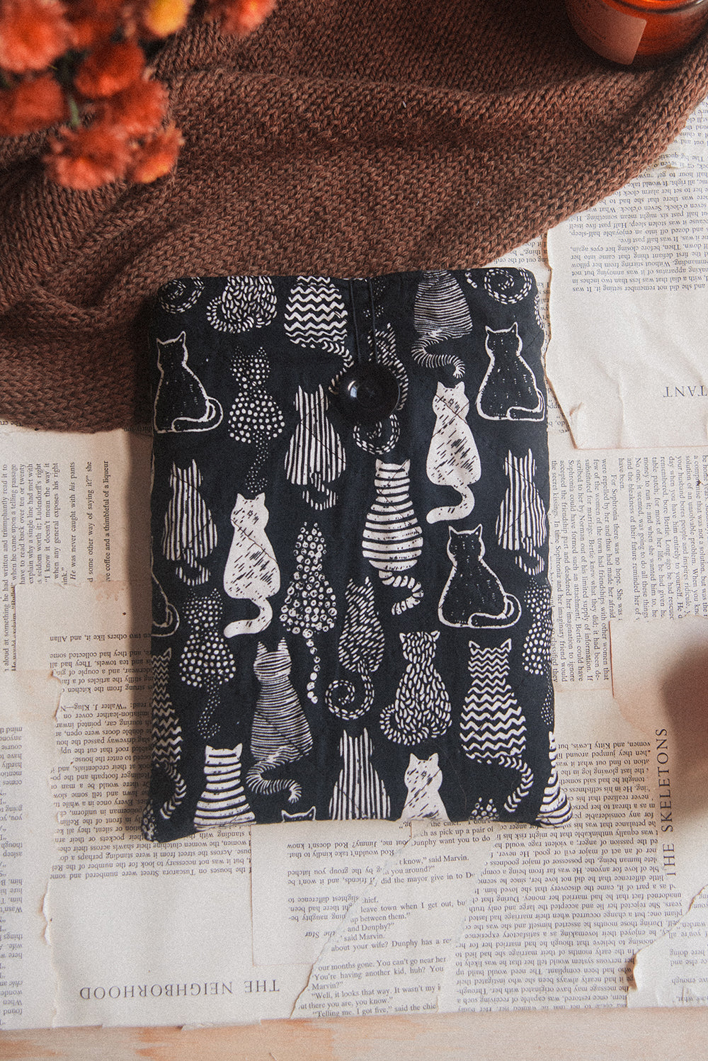 Black & White Cats Book Sleeve