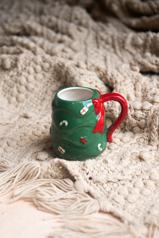 Christmas Tree With Ornaments Mug
