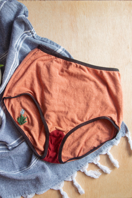 Embroidered Lavande Undies - Medium