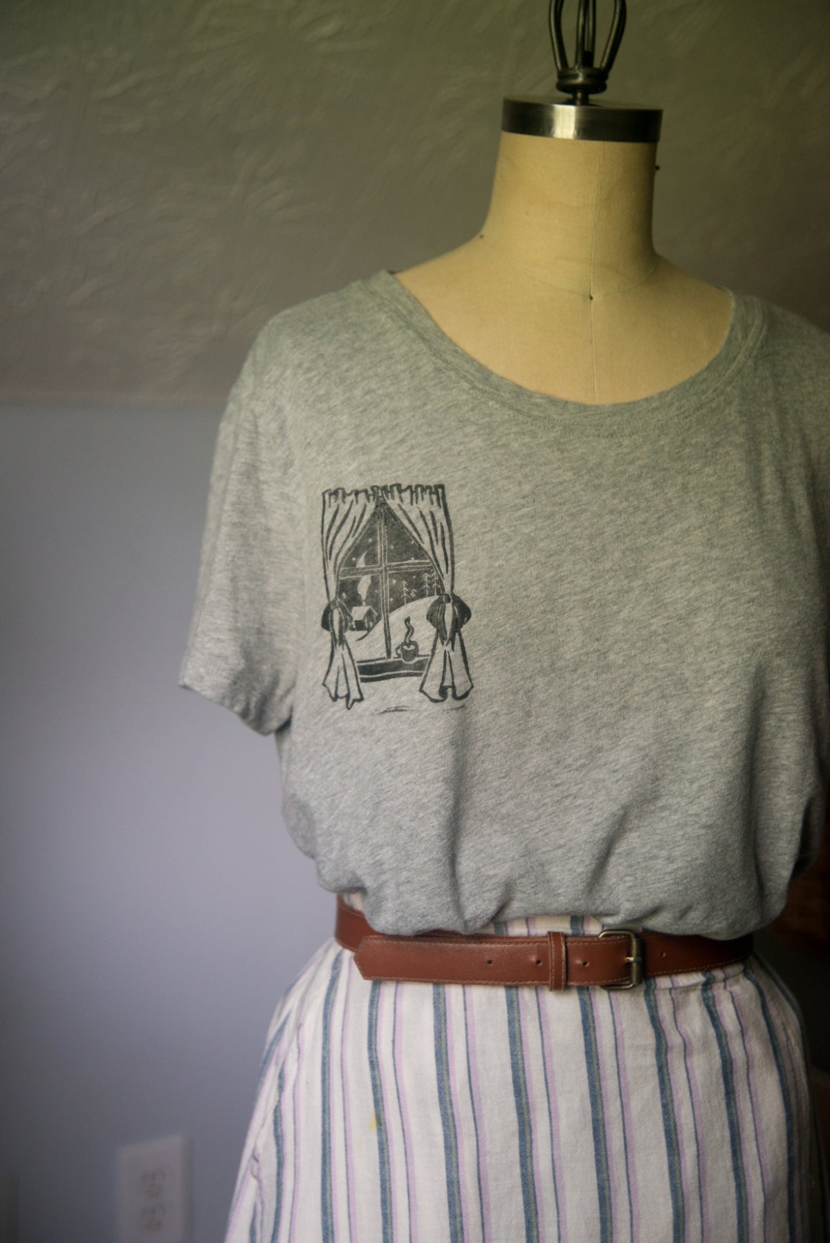 Cozy Winter Scene Tee - LARGE