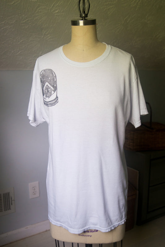 Snow Globe Tee - MEDIUM