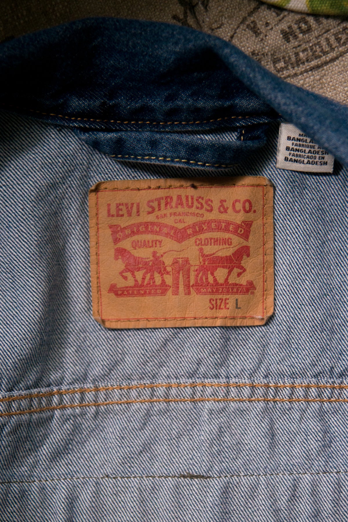 Levi's Denim Jacket - Large