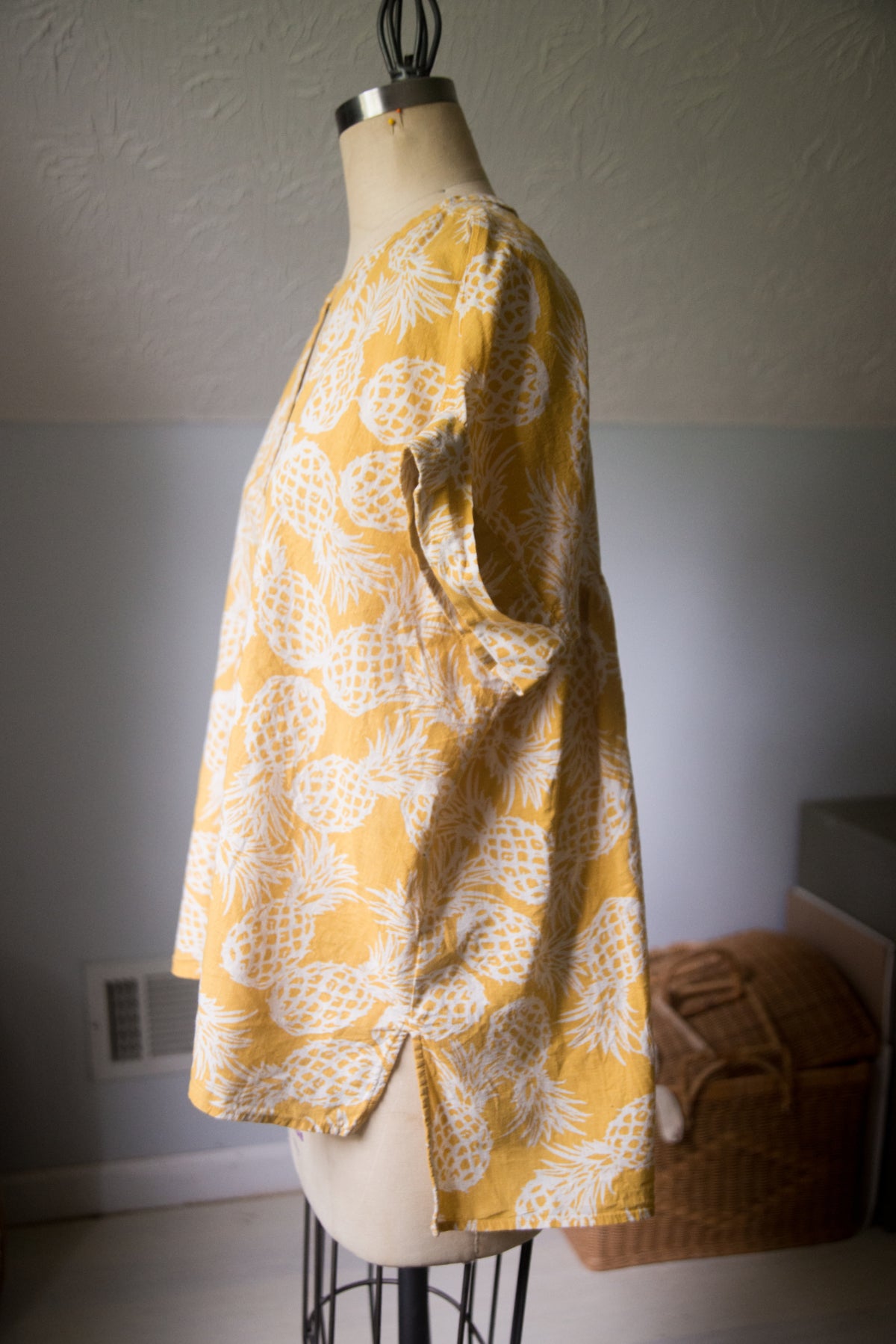 Secondhand Boxy Pineapple Print Shirt - Medium