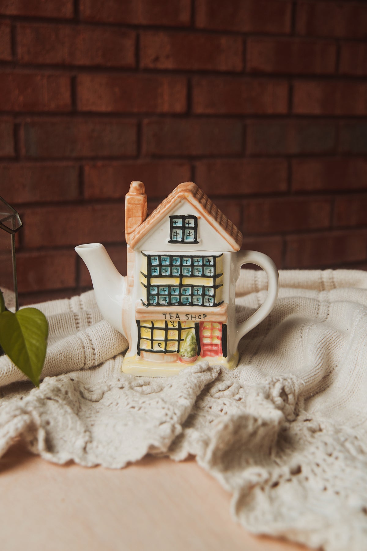 Teashop Teapot