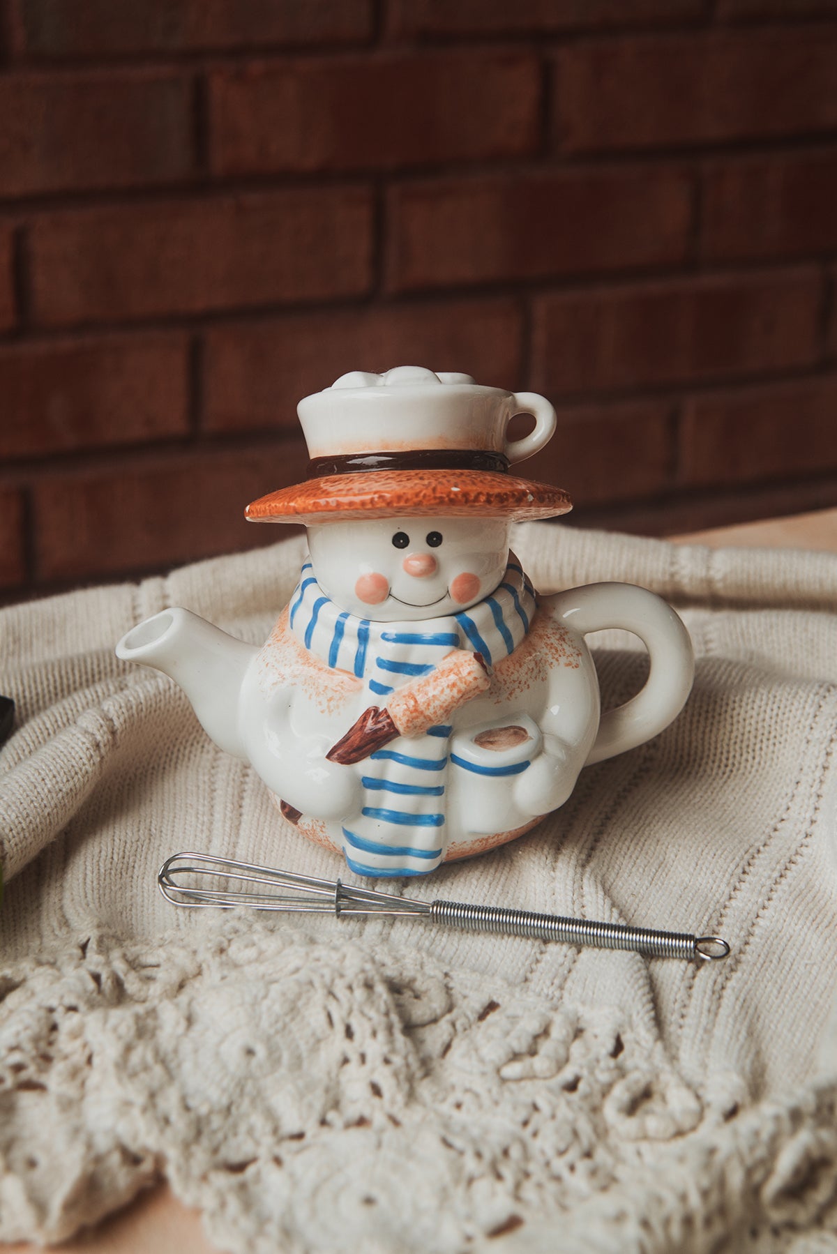 S'mores Snowman Teapot with Whisk